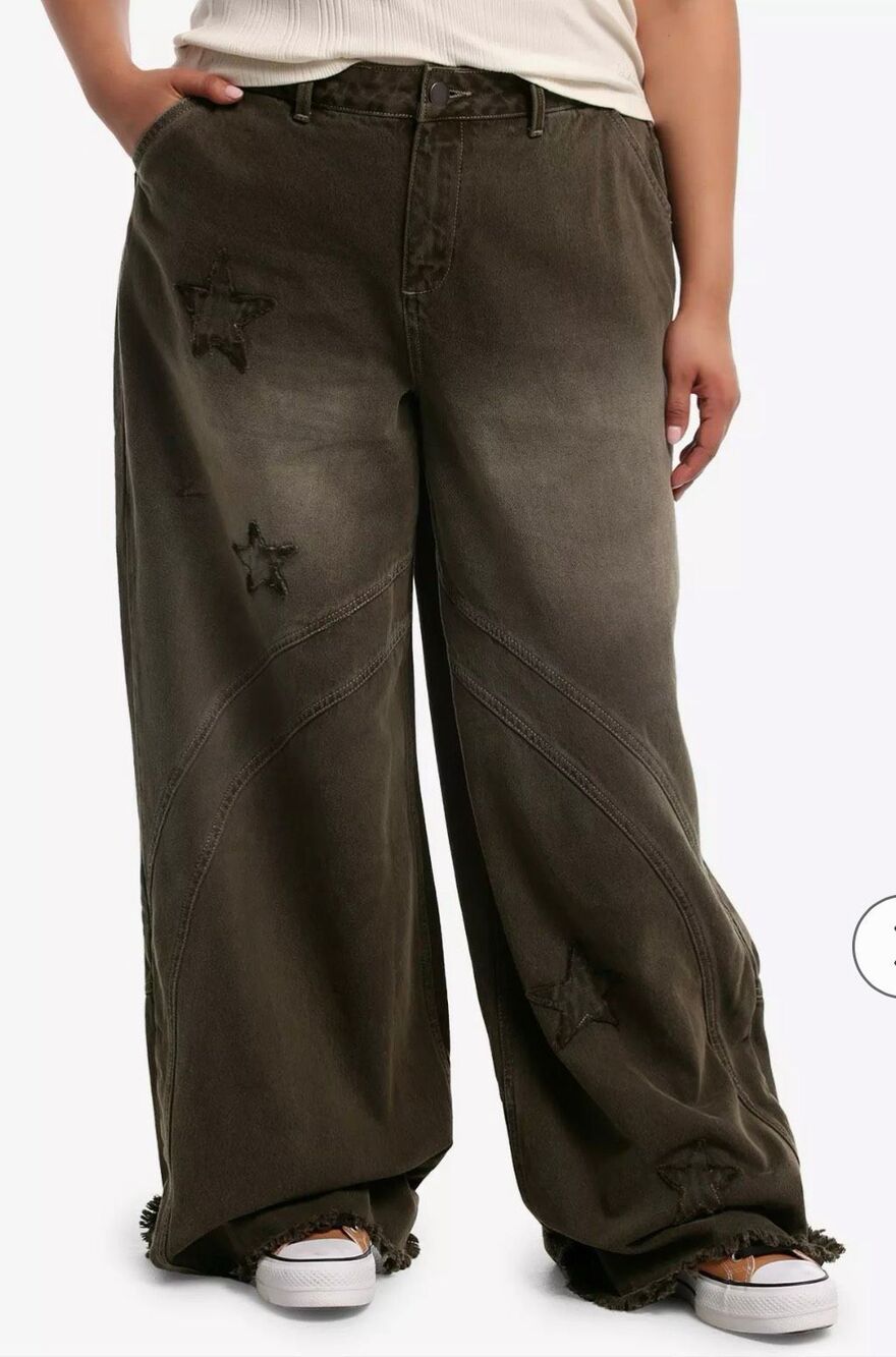 Hot Topic Distressed Stars Green Wash Jeans Plus Size 2 18/20 Nwot